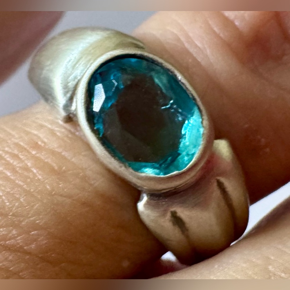 Vintage Asymmetrical Modernist Sterling Silver Band & Topaz Blue Gemstone Ring